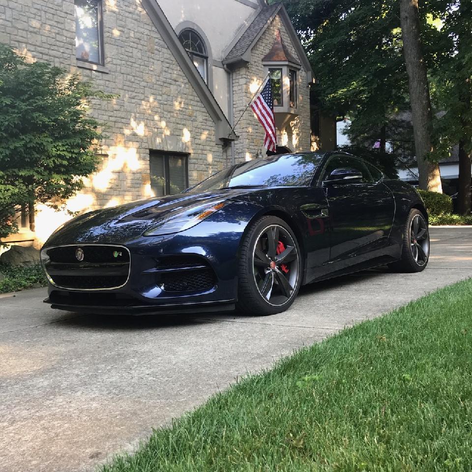 2018 F-Type R